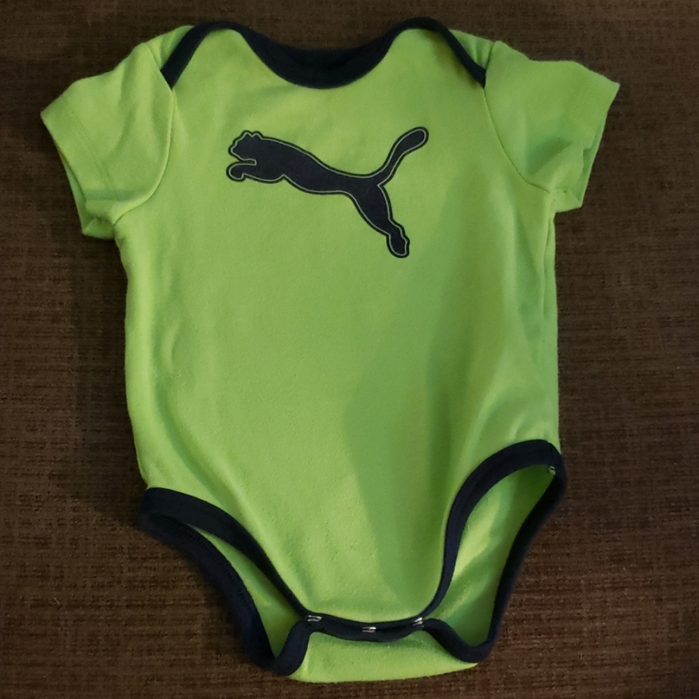 Puma onesie 3-6